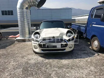 Photo 1 of 7: 2016 MINI Cooper D — Korean insurance auction