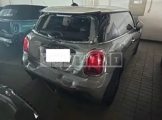 Photo 2 of 50: 2023 MINI Cooper — Korean insurance auction