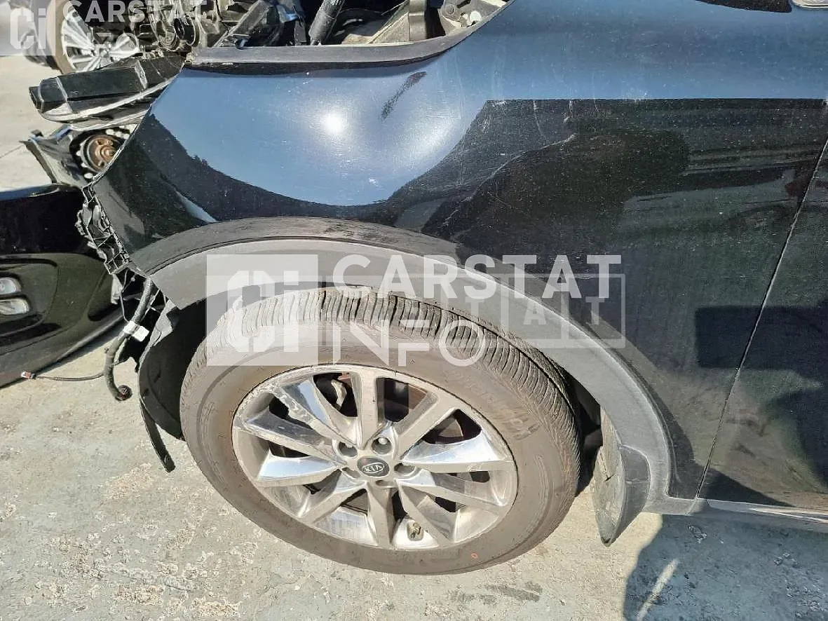 Photo 2 of 21: 2014 Kia Sorento 2.2 (4WD) — Korean insurance auction