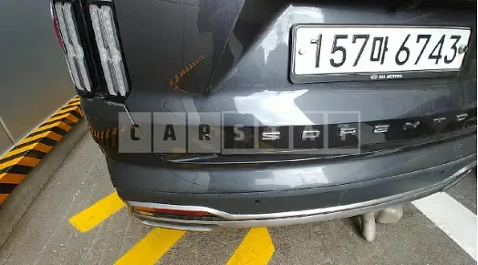 Photo 2 of 28: 2021 Kia Sorento, VIN KNARG81BGMA017381 — Korean insurance auction