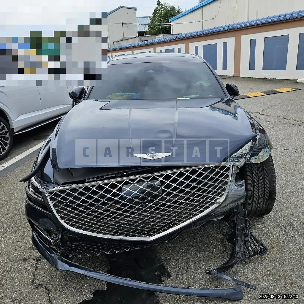 Photo 2 of 43: 2021 Genesis G80 AWD — Korean insurance auction