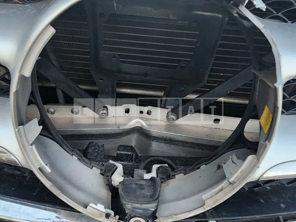 Photo 2 of 10: 2015 Mercedes-Benz E250 BlueTec 4Matic Avant-Garde — Korean insurance auction