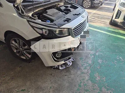 Photo 1 of 8: 2015 Kia Carnival Limousine — Korean insurance auction