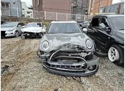 Photo 1 of 18: 2022 MINI Cooper Clubman — Korean insurance auction