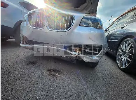 Photo 2 of 24: 2015 BMW 520d — Korean insurance auction