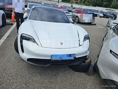 Photo 1 of 63: 2024 Porsche Taycan — Korean insurance auction
