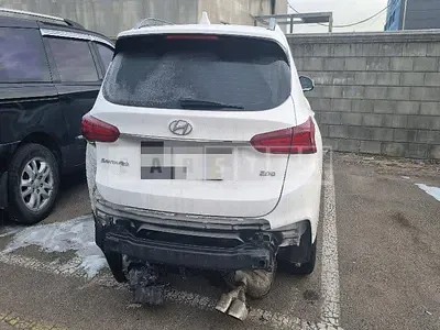 Photo 1 of 42: 2019 Hyundai Santa Fe TM — Korean insurance auction