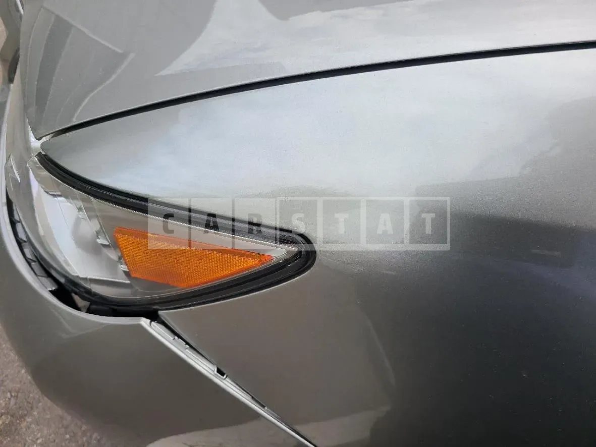 Photo 2 of 37: 2015 Lexus ES300h, VIN JTHBW1GG0F2097714 — Korean insurance auction