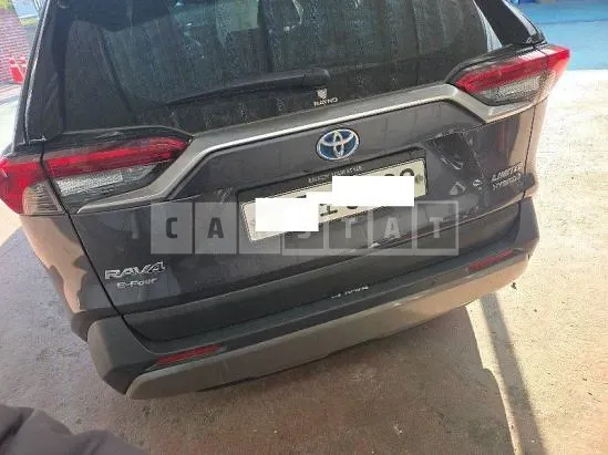 Photo 2 of 24: 2022 Toyota RAV4 Hybrid AWD, VIN JTMDWRFV6ND153666 — Korean insurance auction