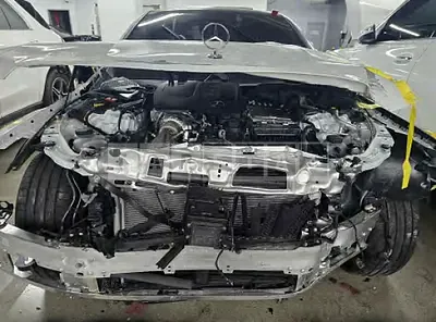 Photo 1 of 49: 2025 Mercedes-Benz E220 d 4Matic — Korean insurance auction