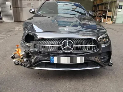 Photo 1 of 21: 2022 Mercedes-Benz E220 d 4Matic, VIN W1KZF0FB7NB024358 — Korean insurance auction