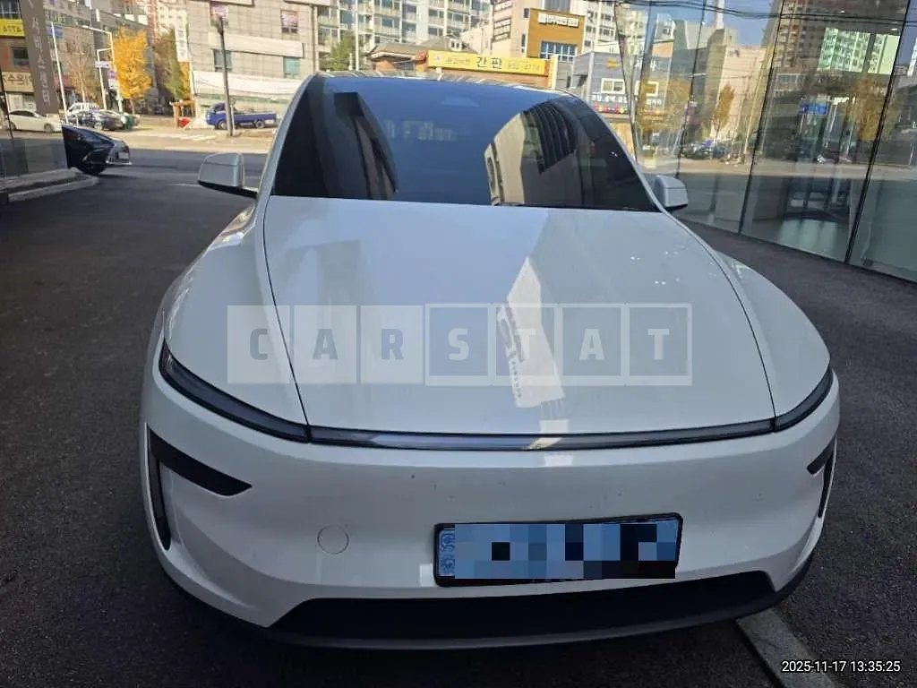 Photo 2 of 43: 2025 Tesla Model Y RWD — Korean insurance auction