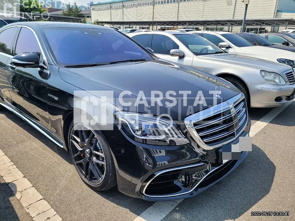 Photo 2 of 8: 2019 Audi Mercedes AMG S63 4Matic + L, VIN WDDUG8JB8KA450560 — Korean insurance auction