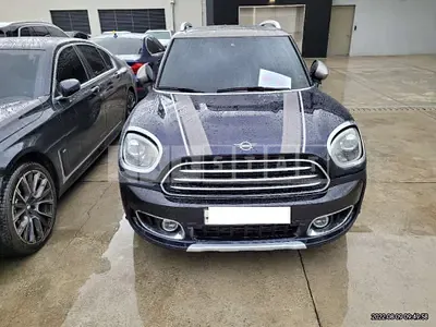 Photo 1 of 7: 2020 MINI Cooper Countryman, VIN WMWYX310XL3M14885 — Korean insurance auction