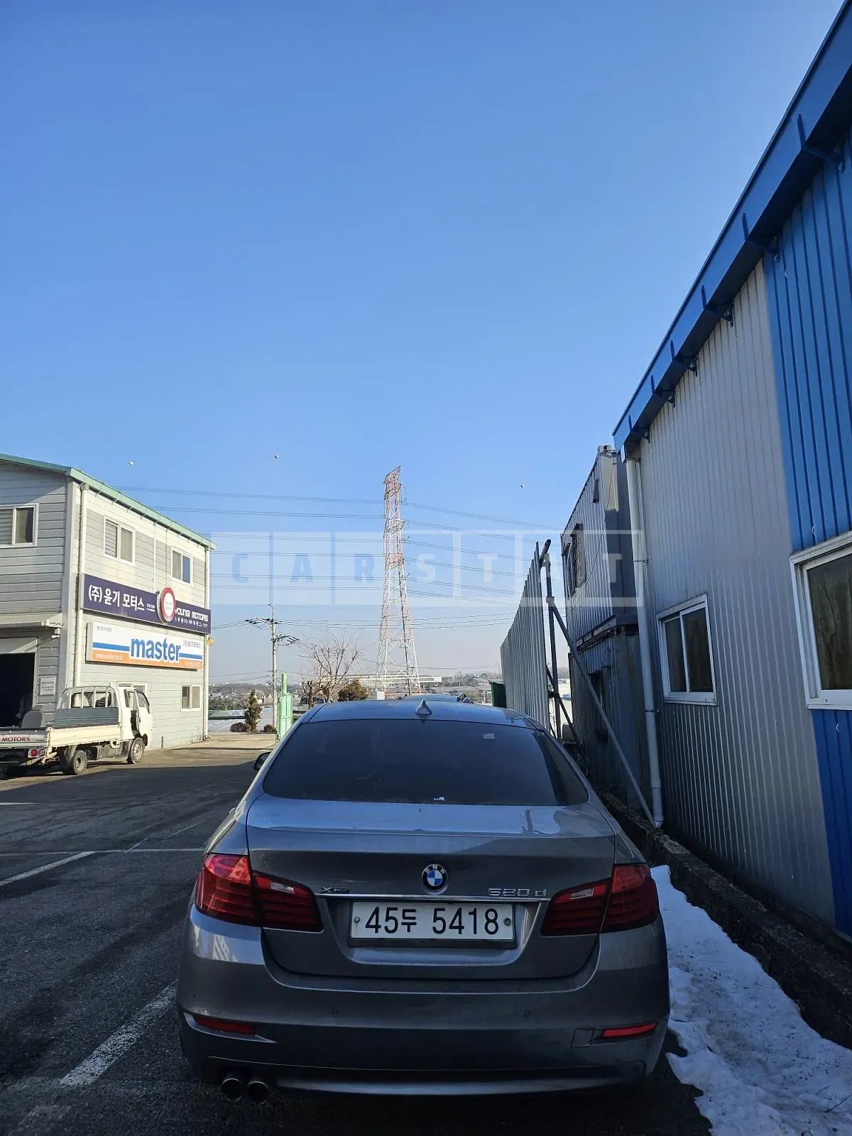 Photo 2 of 7: 2015 BMW 520d, VIN WBA5E5105FG063983 — Korean insurance auction