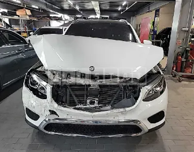 Photo 1 of 13: 2017 Mercedes-Benz GLC220d 4Matic, VIN WDC0G0FB5HF187615 — Korean insurance auction