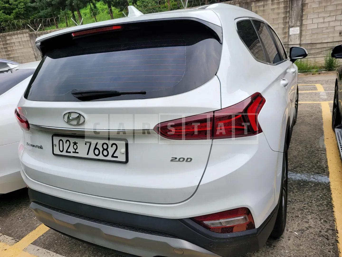 Photo 2 of 15: 2019 Hyundai Santa Fe, VIN KMHS281BBKU055111 — Korean insurance auction