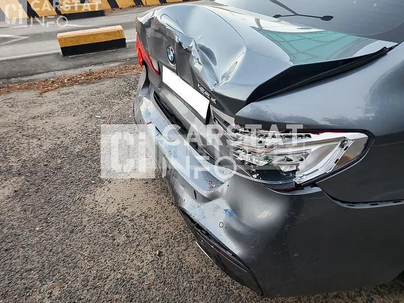 Photo 2 of 9: 2017 BMW 520d, VIN WBAJC3107HG993086 — Korean insurance auction