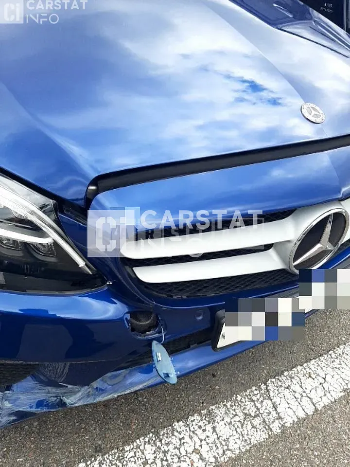 Photo 2 of 27: 2019 Mercedes-Benz C 200, VIN WDDWF8AB8KR491803 — Korean insurance auction