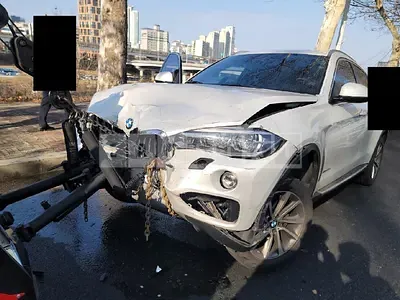 Photo 1 of 5: 2016 BMW X6 xDrive 30d, VIN WBAKV2102G0R27982 — Korean insurance auction