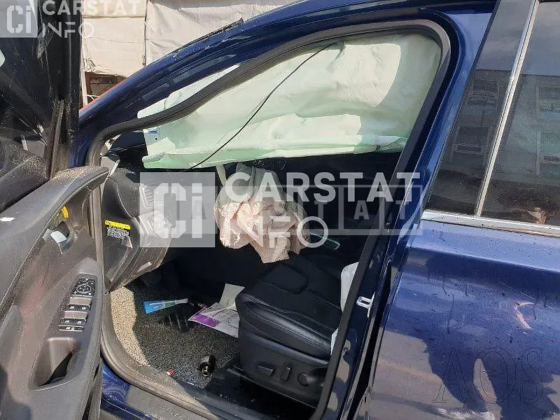 Photo 2 of 31: 2018 Hyundai Santa Fe 2.0, VIN KMHS281BBKU056437 — Korean insurance auction