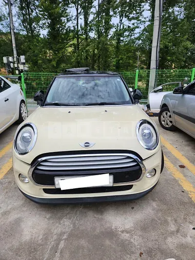 Photo 1 of 7: 2015 MINI Cooper, VIN WMWXM5105F3A13364 — Korean insurance auction
