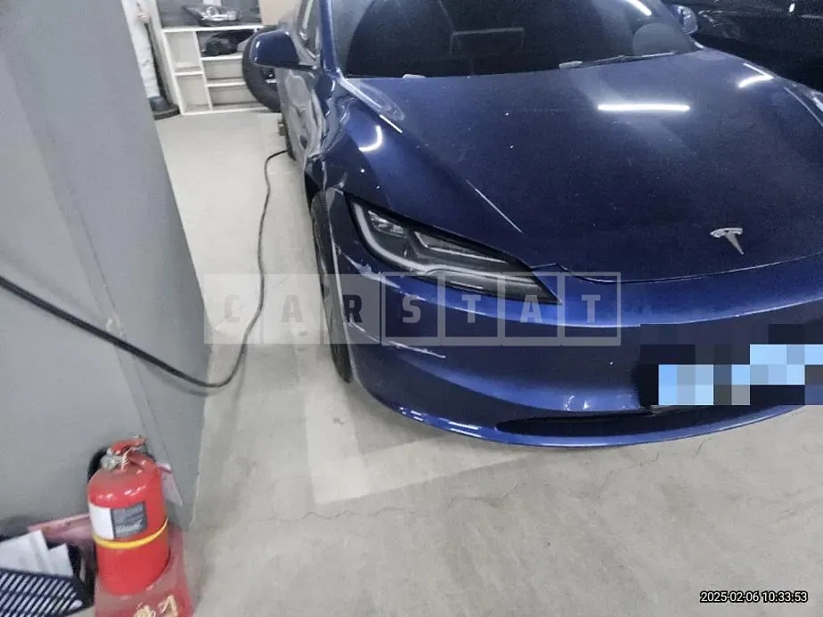 Photo 2 of 8: 2024 Tesla (parts) Model 3 RWD Headlamp — Korean insurance auction