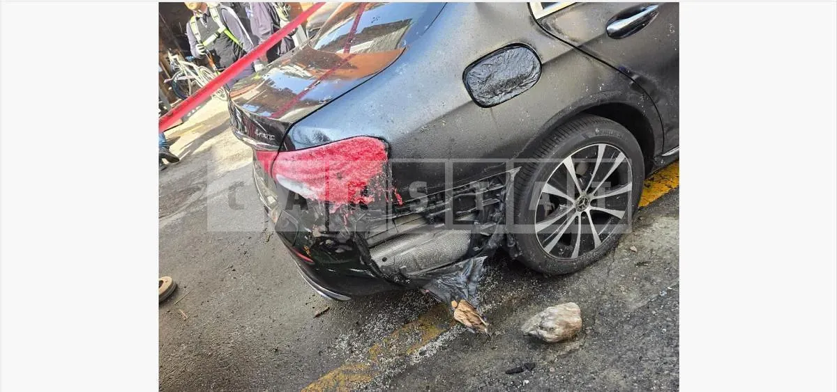 Photo 2 of 19: 2020 Mercedes-Benz E300 e 4Matic — Korean insurance auction