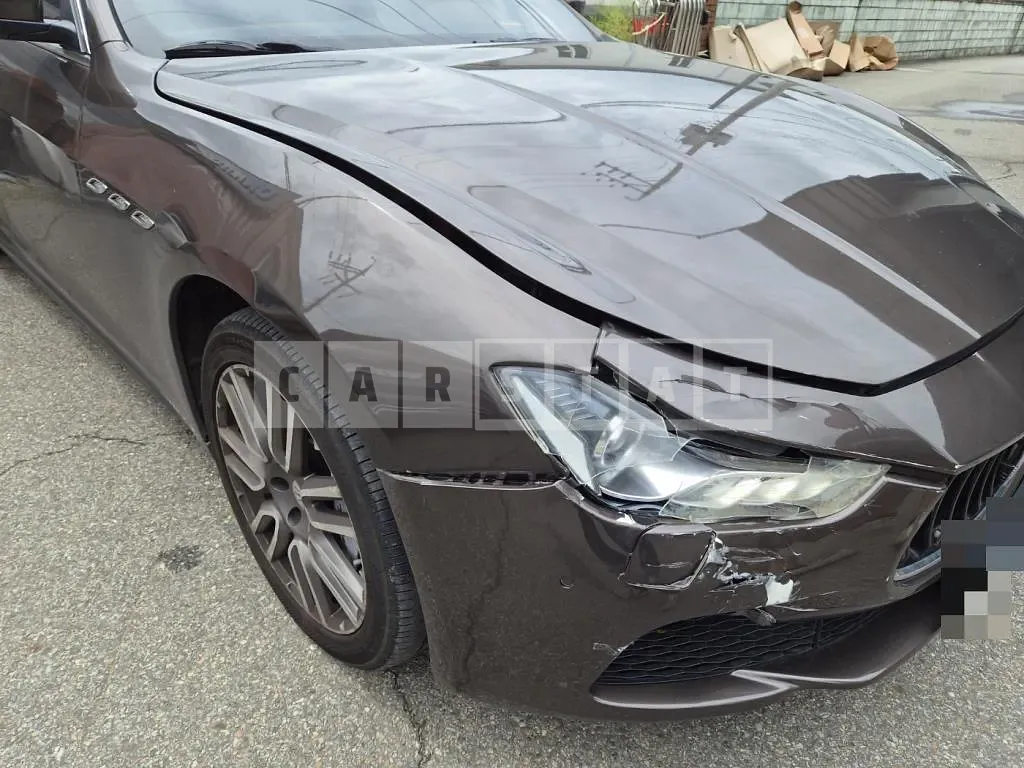 Photo 2 of 16: 2016 Maserati Ghibli — Korean insurance auction