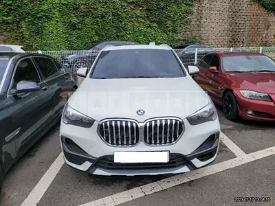 Photo 1 of 9: 2022 BMW X1 xDrive 20i, VIN WBA11DG05N5V37274 — Korean insurance auction