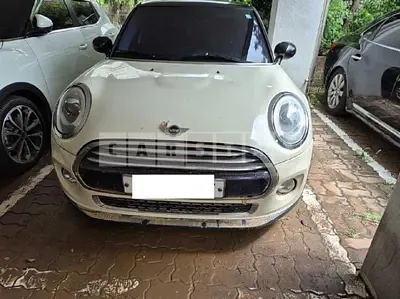 Photo 1 of 48: 2015 MINI Cooper Five-Door — Korean insurance auction