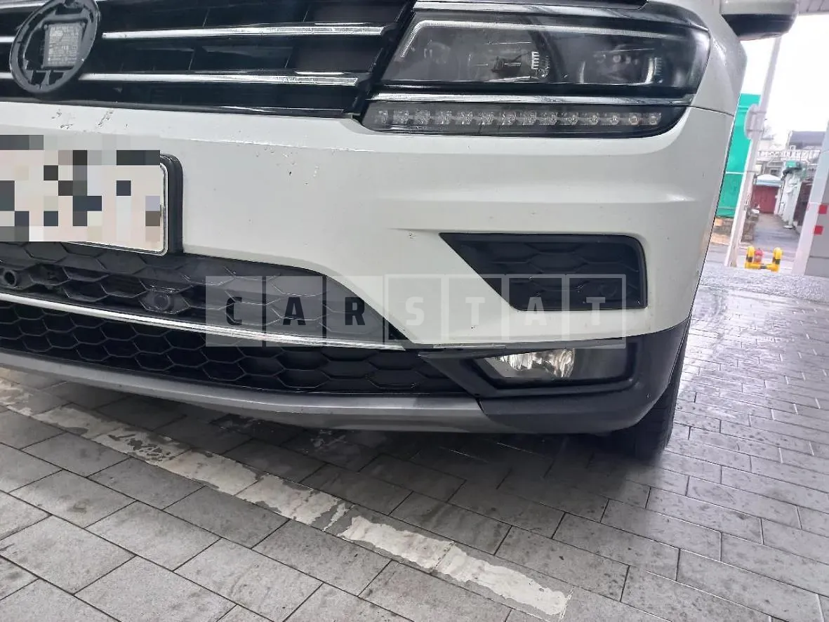 Photo 2 of 12: 2019 Volkswagen Tiguan 2.0 TDI — Korean insurance auction