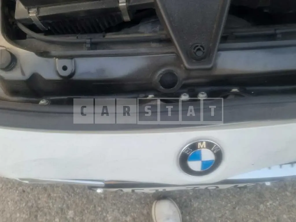 Photo 2 of 29: 2015 BMW 320i — Korean insurance auction