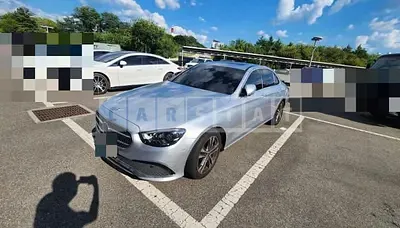 Photo 1 of 19: 2022 Mercedes-Benz E350 4Matic — Korean insurance auction