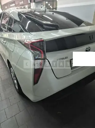 Photo 2 of 32: 2017 Toyota Prius — Korean insurance auction