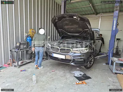 Photo 1 of 15: 2018 BMW 520d, VIN WBAJC3107JWE63926 — Korean insurance auction