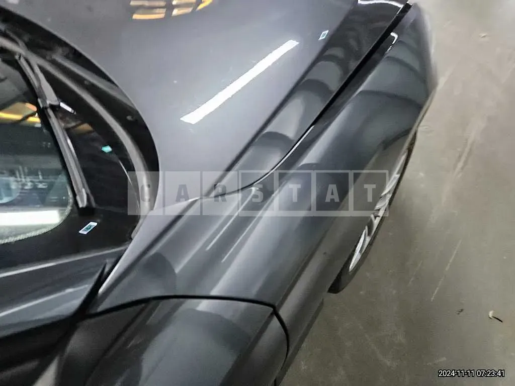 Photo 2 of 18: 2018 BMW 118d, VIN WBA1S5109JV995180 — Korean insurance auction
