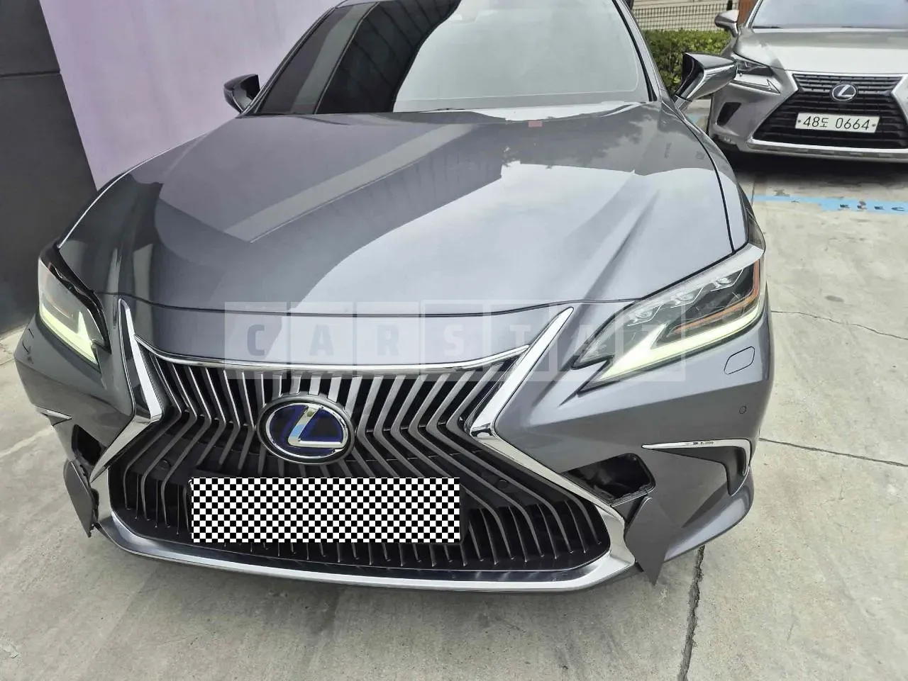 Photo 2 of 13: 2021 Lexus ES300h, VIN JTHBA1C1XM2002864 — Korean insurance auction