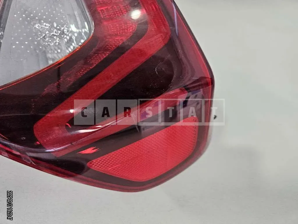 Photo 2 of 5: 2020 Kia (parts) K5 Tail Lamp — Korean insurance auction