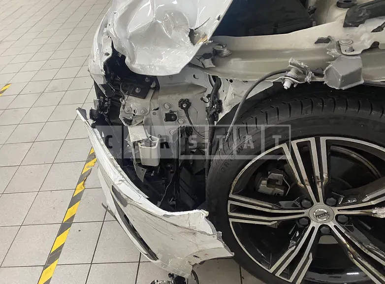 Photo 2 of 14: 2020 Volvo S60 T5 — Korean insurance auction