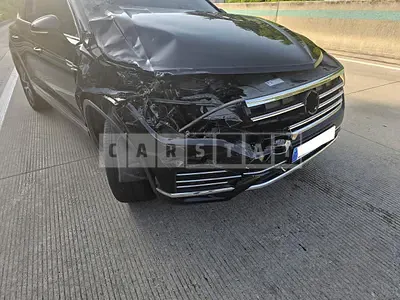 Photo 1 of 8: 2020 Volkswagen Touareg 3.0 TDI, VIN WVGZZZCRZLD029930 — Korean insurance auction