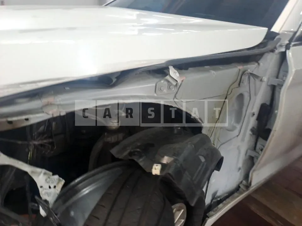 Photo 2 of 12: 2021 BMW 520i, VIN WBA11BH04MCG21831 — Korean insurance auction