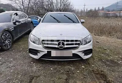 Photo 1 of 21: 2017 Mercedes-Benz E350d — Korean insurance auction