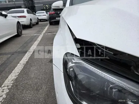 Photo 2 of 25: 2022 Mercedes-Benz E250, VIN W1KZF4FB0NB076549 — Korean insurance auction