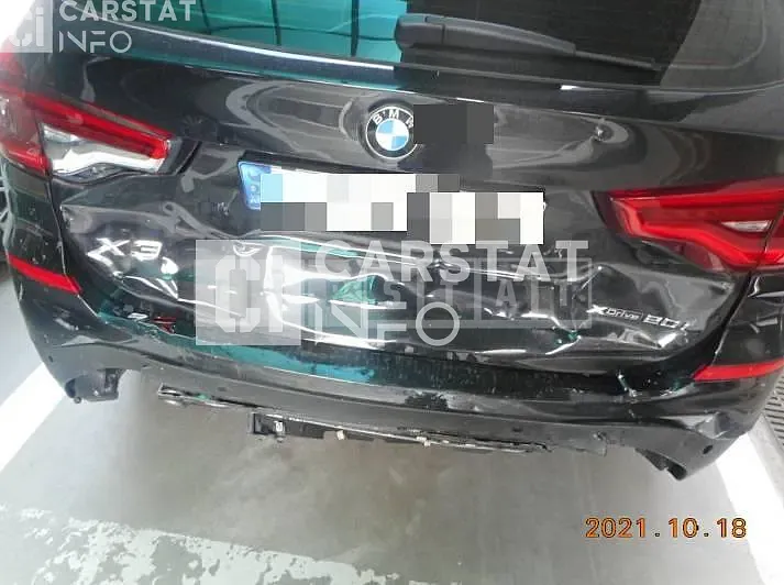 Photo 2 of 9: 2021 BMW X3 xDrive20i, VIN WBA51BG07M9F55730 — Korean insurance auction