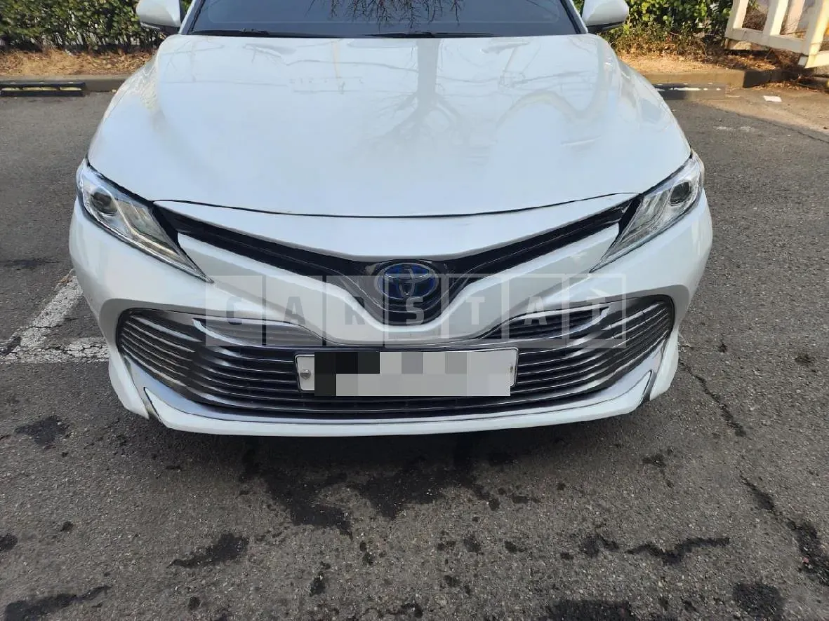 Photo 3 of 3: 2017 Toyota (parts) Camry Hybrid Headlamp, VIN JTNB21HKXJ3000338 — Korean insurance auction