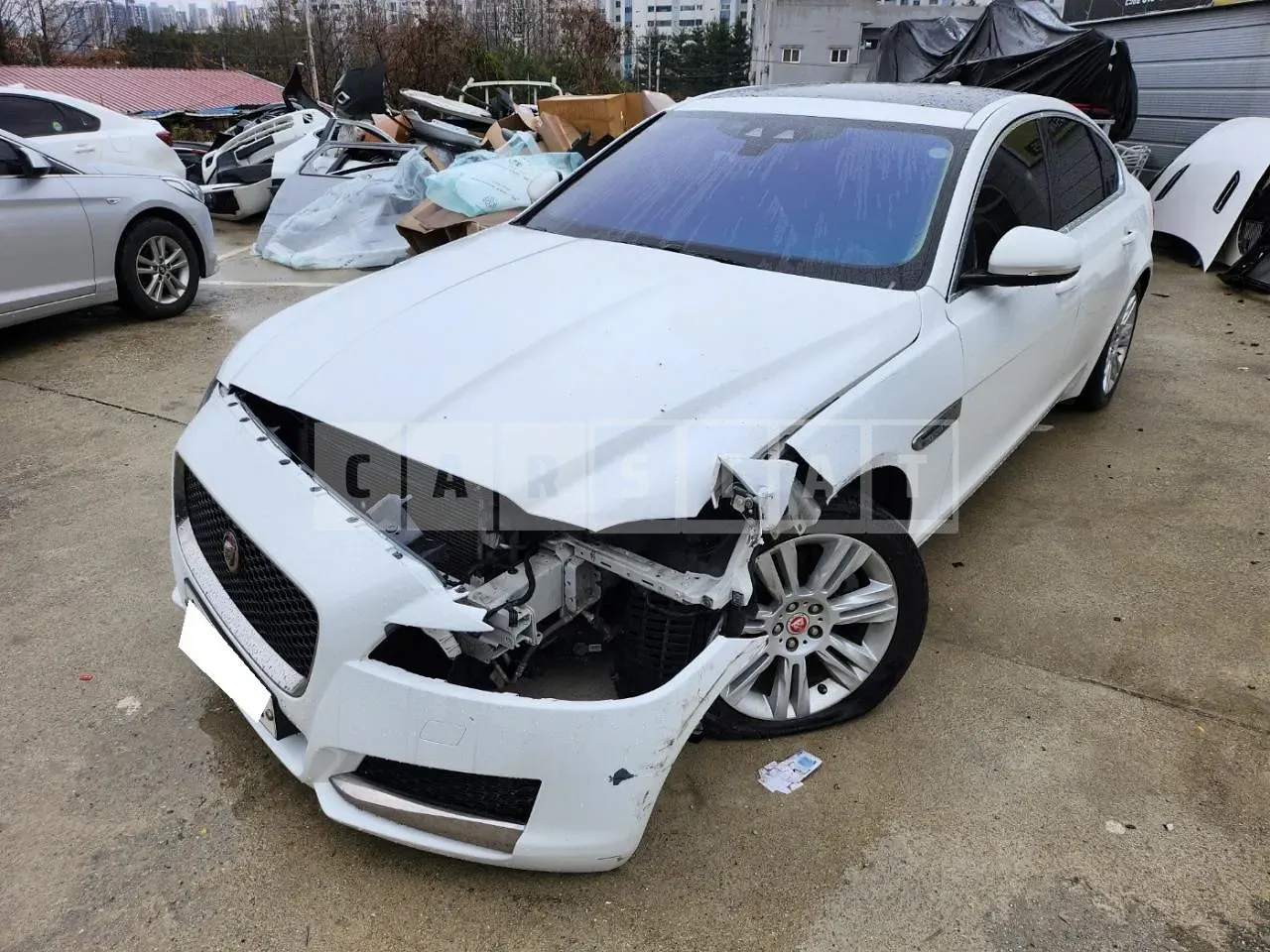 Photo 2 of 11: 2017 Jaguar XF 20d, VIN SAJBB4BN6HCY35230 — Korean insurance auction