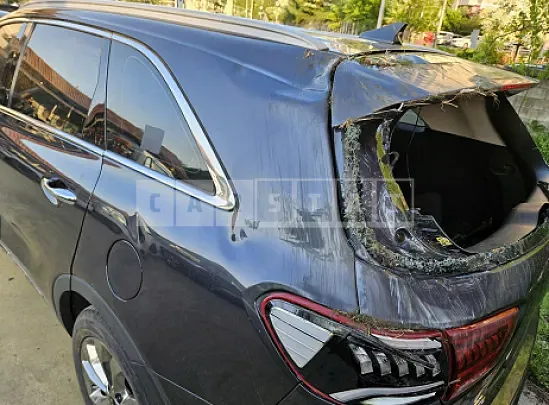 Photo 2 of 16: 2018 Kia Sorento — Korean insurance auction