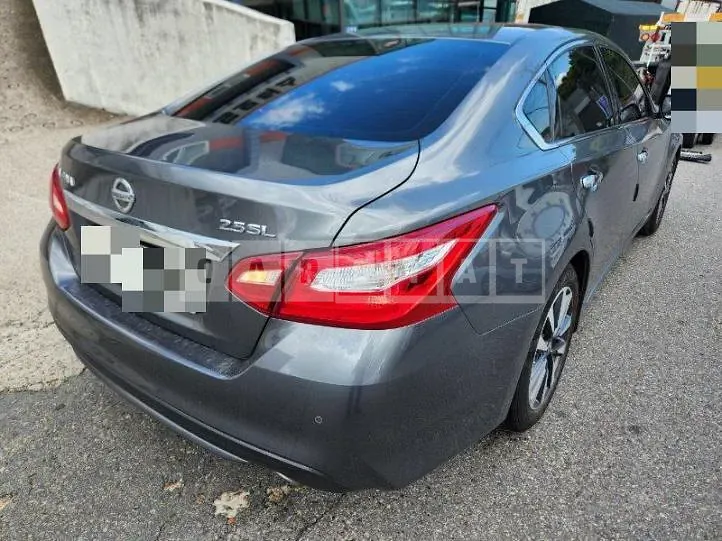 Photo 2 of 14: 2016 Nissan Altima 2.5 — Korean insurance auction