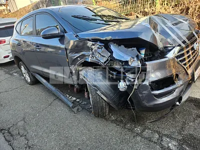 Photo 1 of 19: 2020 Hyundai Tucson, VIN KMHJ281ADLU292592 — Korean insurance auction